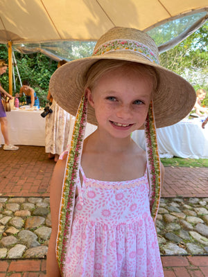 Palmetto Little Girl’s Hat - Long Coral Grosgrain Ribbon
